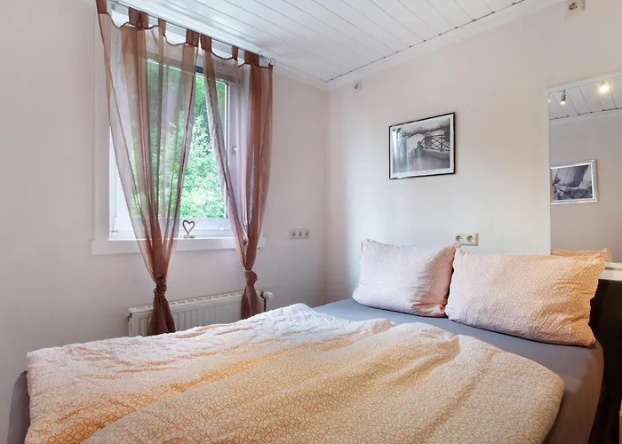 Roth 3* فيلنغن